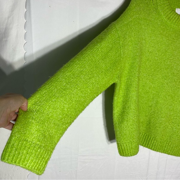 H&M Lime Green Fuzzy Knit Crew Neck Pullover Sweater L - Picture 12 of 15